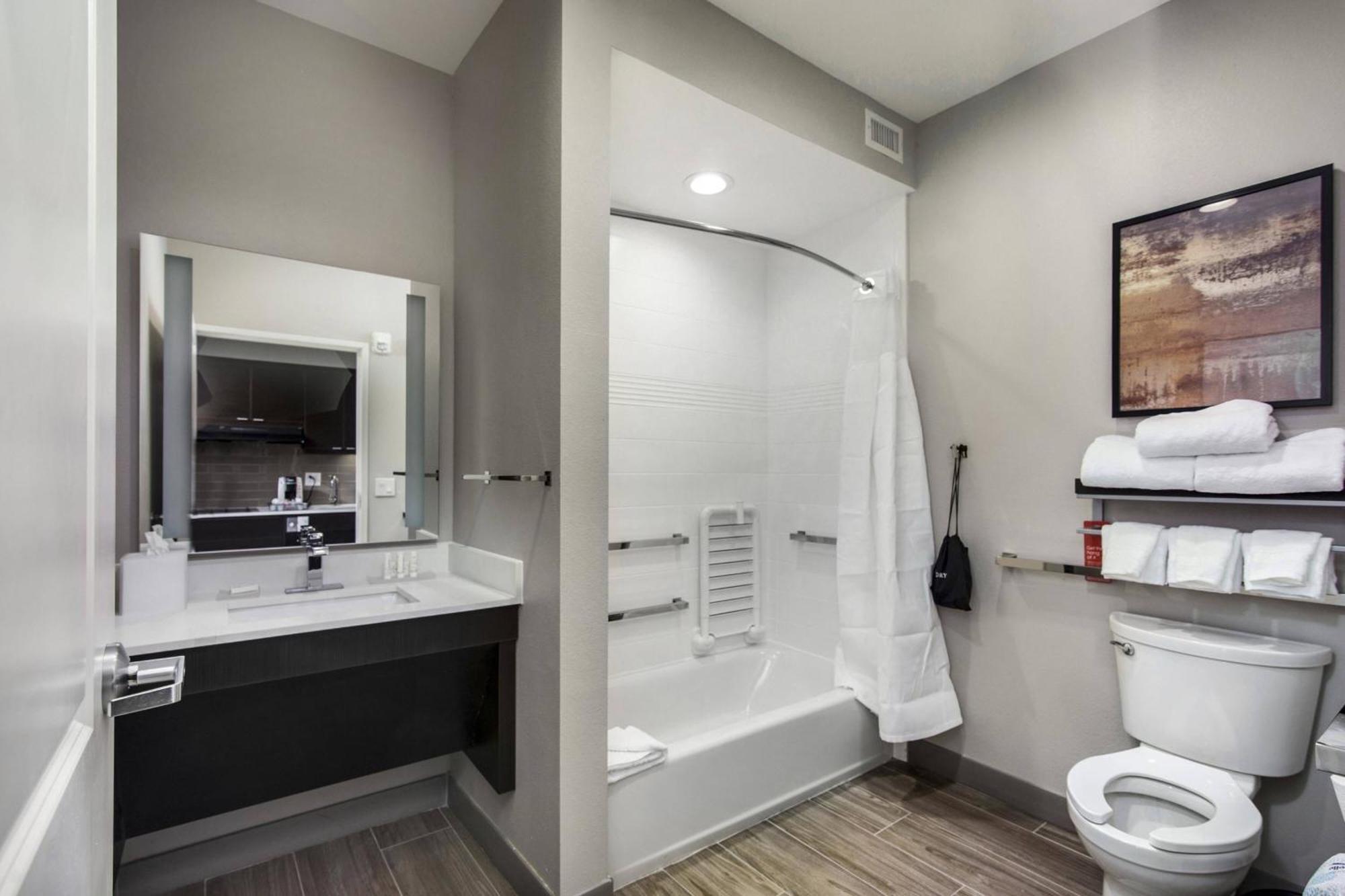 Towneplace Suites By Marriott Houston Hobby Airport Exterior foto