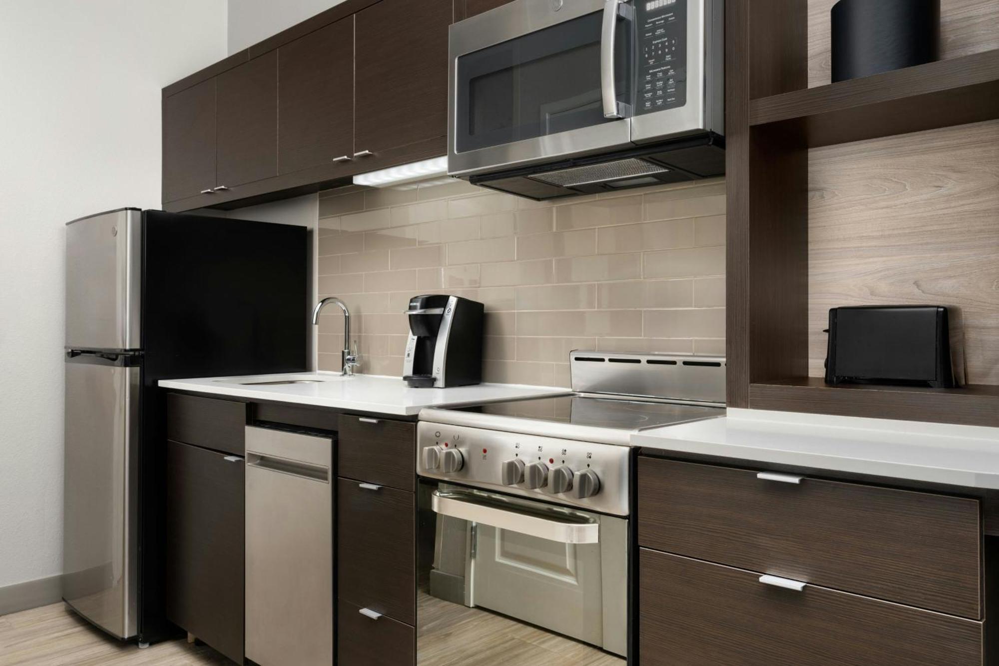 Towneplace Suites By Marriott Houston Hobby Airport Exterior foto